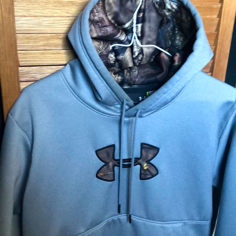 Under Armour hoodie